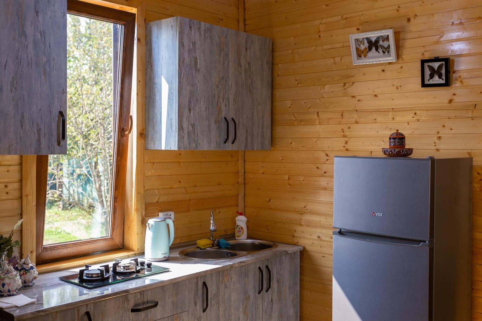 Cosy Kvara77 Zugdidi Exterior photo