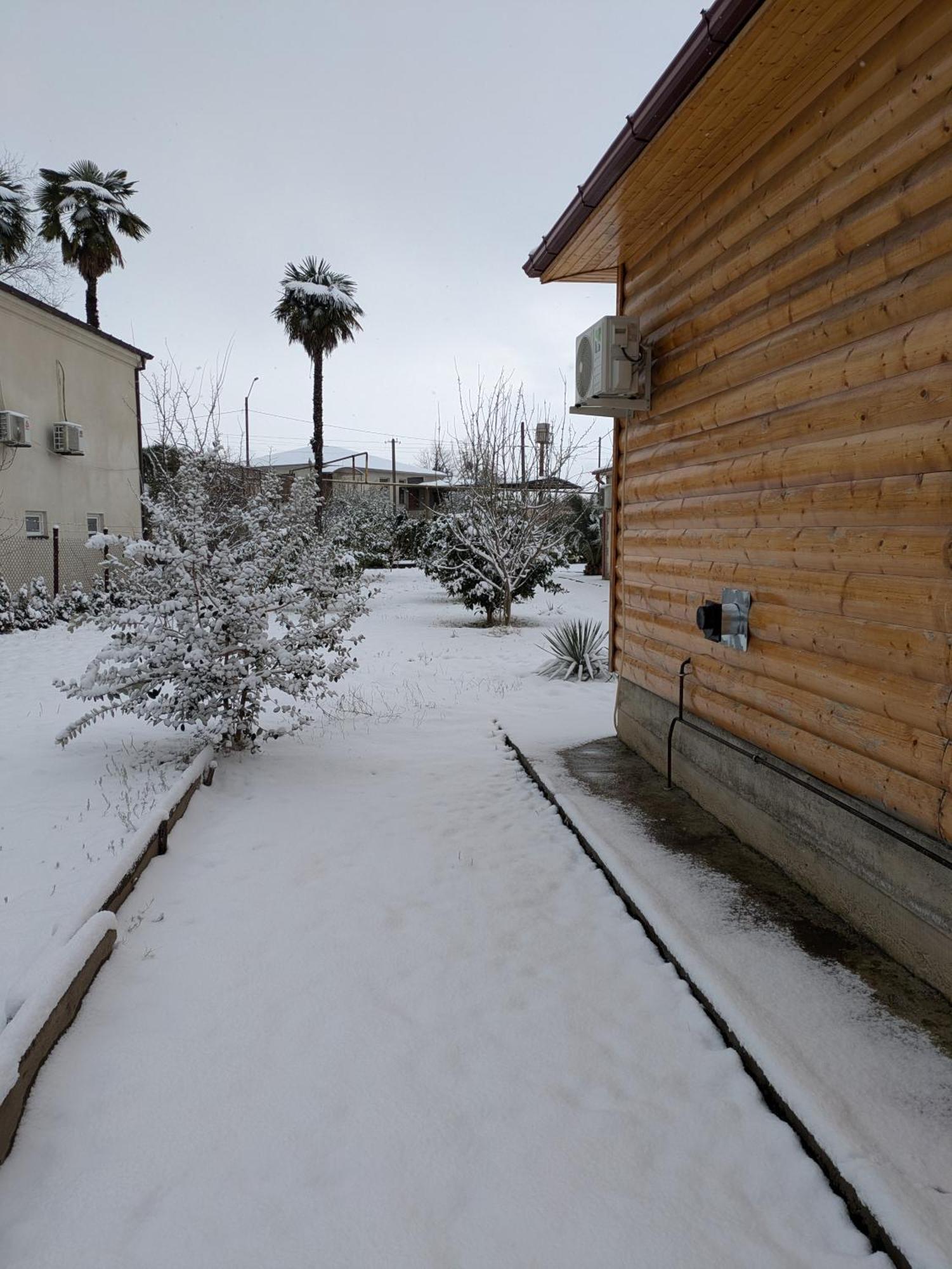 Cosy Kvara77 Zugdidi Exterior photo